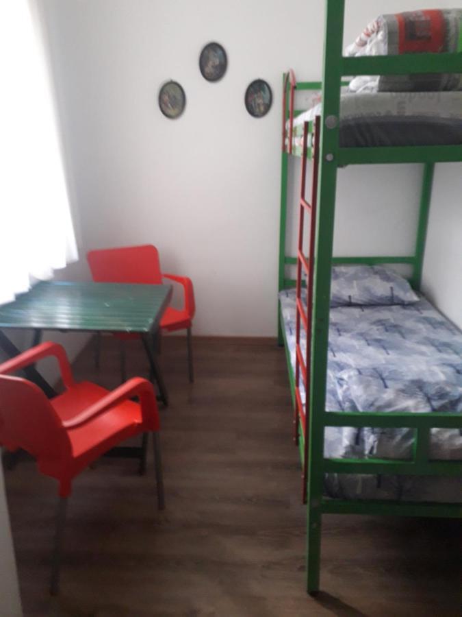 Cosmo Hostel Белград Екстериор снимка
