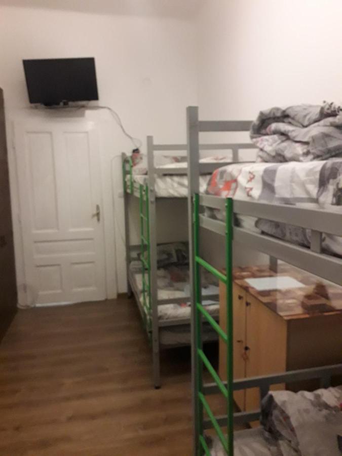 Cosmo Hostel Белград Екстериор снимка