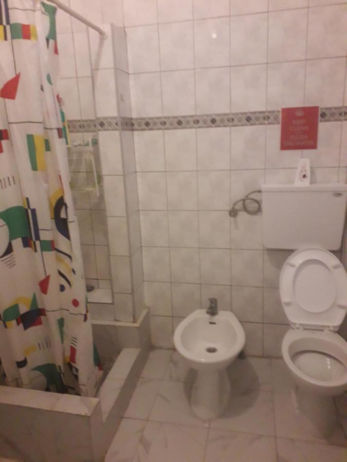 Cosmo Hostel Белград Екстериор снимка